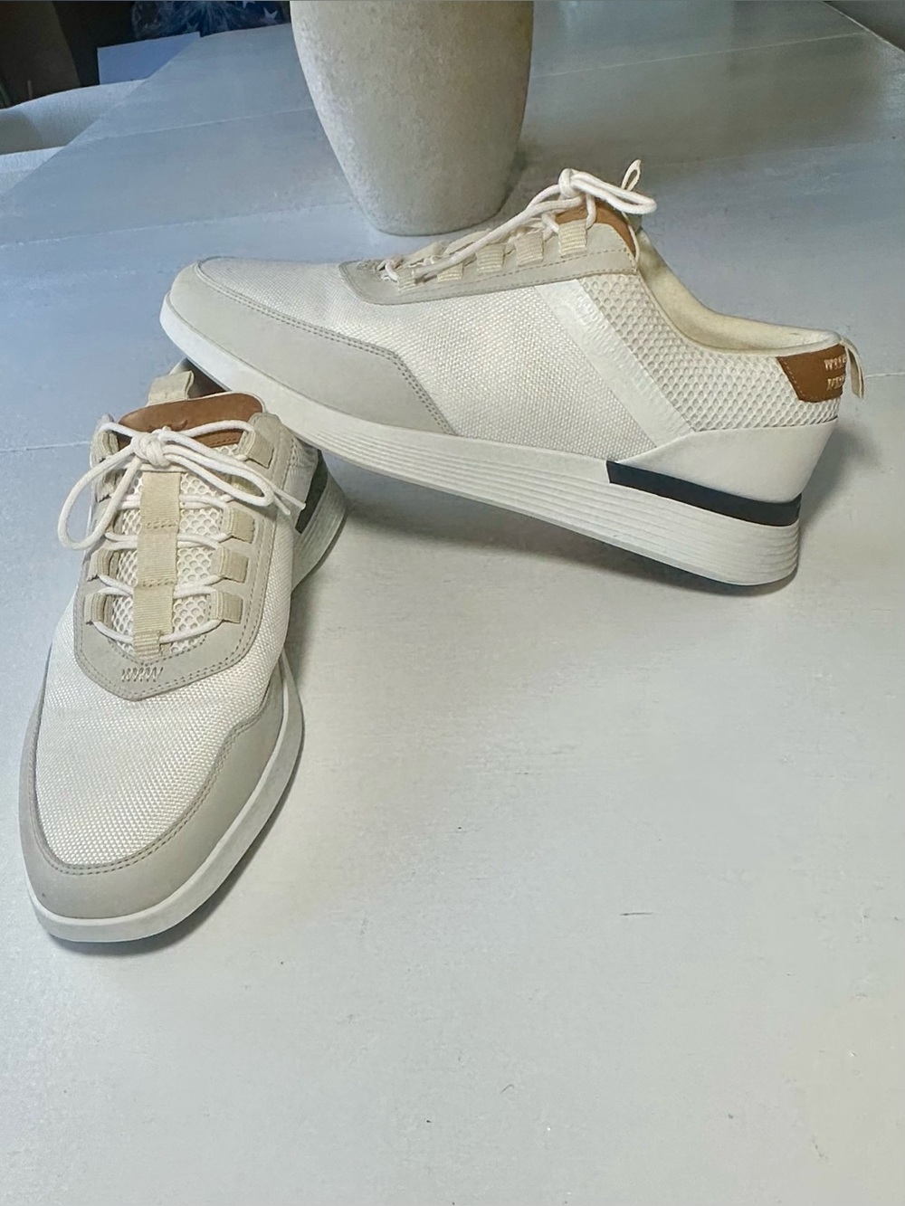WOLF Y SHEPHERD SIZE.M9.5 W 11.5 Neutral Cream Casual Lace-Up Sneakers